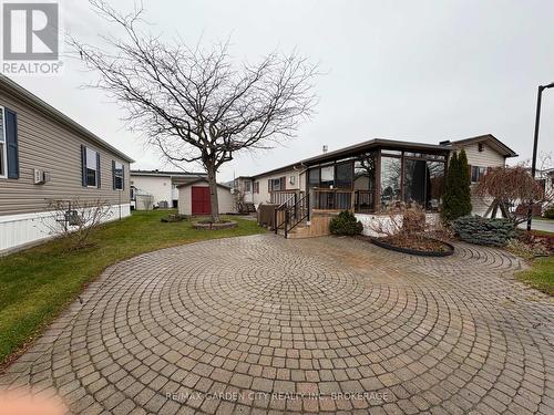 327 - 3033 TOWNLINE ROAD  Fort Erie (Black Creek), ON L0S 1S1