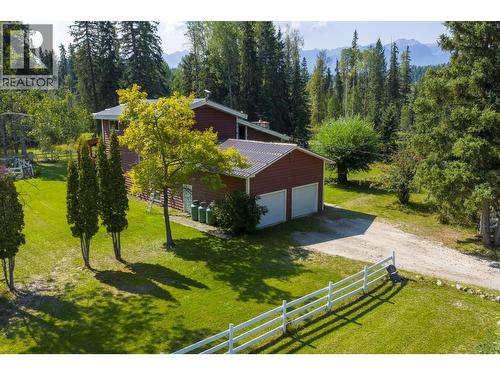 1732 Oberg Johnson Road, Golden, BC - Outdoor