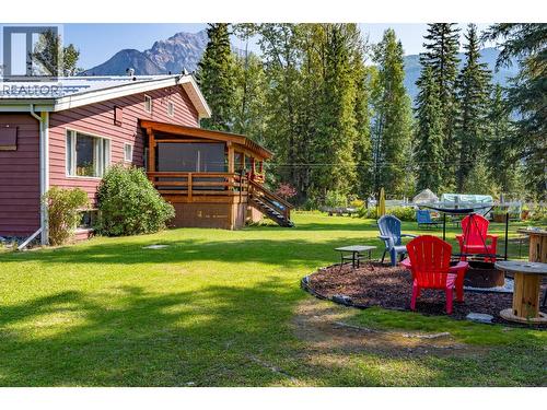 1732 Oberg Johnson Road, Golden, BC - Outdoor With Deck Patio Veranda