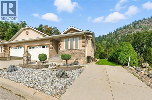 7761 Devito Drive, Trail, BC - Outdoor With Facade