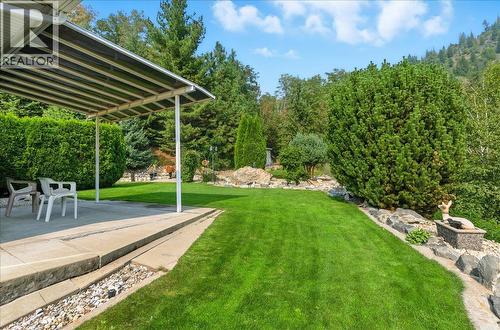 7761 Devito Drive, Trail, BC - Outdoor