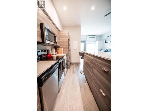 2555 Lakeshore Road Unit# 518, Vernon, BC - Indoor Photo Showing Other Room