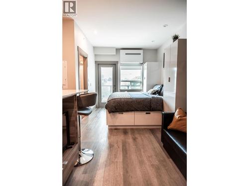 2555 Lakeshore Road Unit# 518, Vernon, BC - Indoor Photo Showing Bedroom