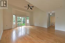 Living room - 