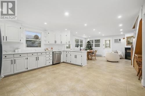 227 Queen Street, Cobourg, ON - Indoor Photo Showing Kitchen