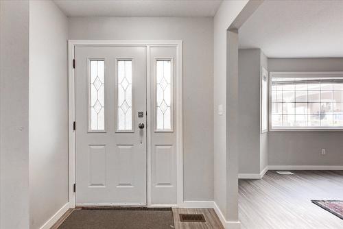 1375/1377 Orchard Drive, Kelowna, BC - Indoor Photo Showing Other Room