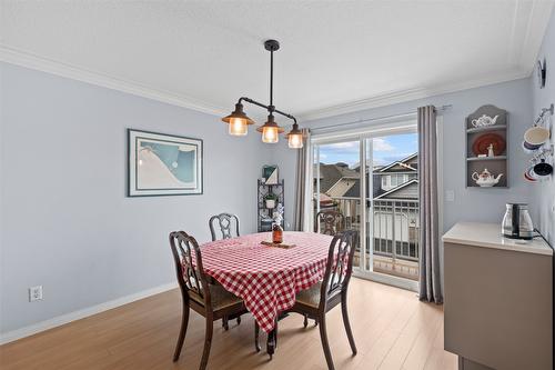 25-1945 Grasslands Boulevard, Kamloops, BC - Indoor Photo Showing Dining Room