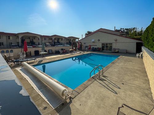 52-9107 62Nd Avenue, Osoyoos, BC - Outdoor With In Ground Pool