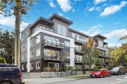 301-300 Michigan St  Victoria, BC V8V 1R5