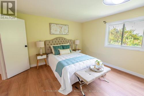 134 Song Meadowway, Toronto, ON - Indoor Photo Showing Bedroom