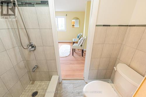 134 Song Meadowway, Toronto, ON - Indoor Photo Showing Bathroom