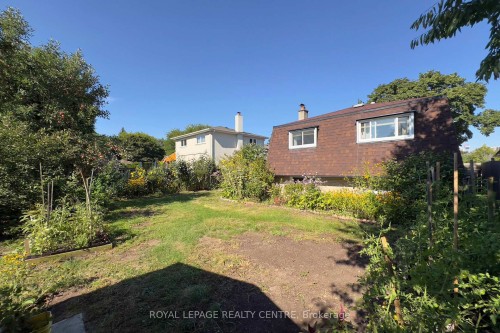 254 Louis Drive, Mississauga, ON - Outdoor