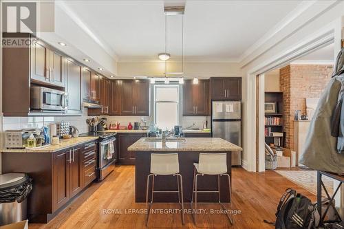 468-470 Besserer Street, Ottawa, ON - Indoor Photo Showing Kitchen With Double Sink With Upgraded Kitchen