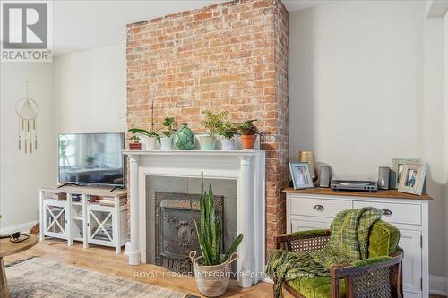 468-470 Besserer Street, Ottawa, ON - Indoor With Fireplace