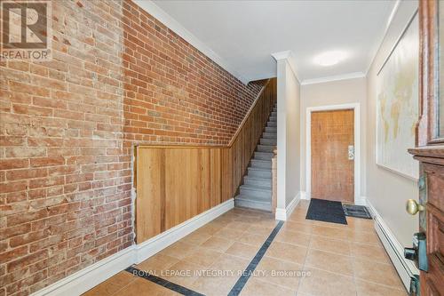 468-470 Besserer Street, Ottawa, ON - Indoor Photo Showing Other Room