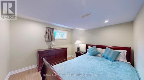 3158 Rock Harbour Drive, Mississauga, ON - Indoor Photo Showing Bedroom
