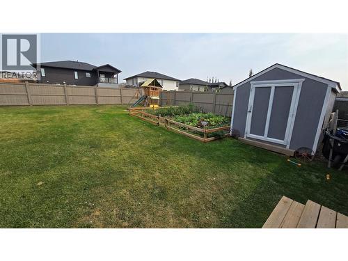 8208 19A Street, Dawson Creek, BC - Outdoor