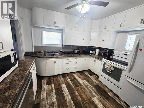 133 Mainprize Street, Midale, SK - Indoor Photo Showing Kitchen With Double Sink