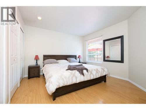 4 260 E 4Th Street, North Vancouver, BC - Indoor Photo Showing Bedroom
