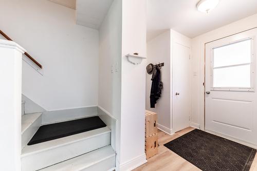 Hall - 133  - 133A Rue De La Rivière, Cowansville, QC - Indoor Photo Showing Other Room