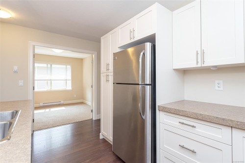 201-4436 Hedgestone Pl, Nanaimo, BC 