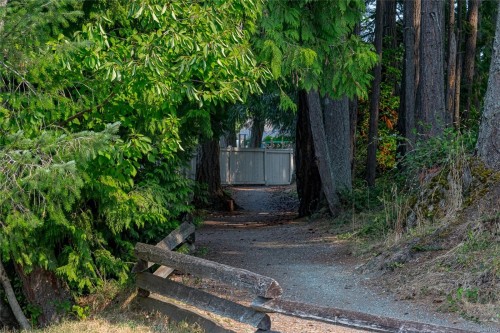 201-4436 Hedgestone Pl, Nanaimo, BC 