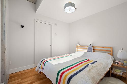 Chambre à coucher - 1201-888 Rue Wellington, Montréal (Ville-Marie), QC - Indoor Photo Showing Bedroom