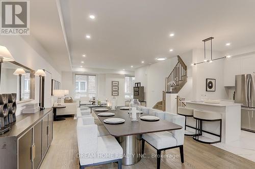 15 Chicago Lane, Markham, ON - Indoor Photo Showing Dining Room