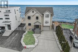 53 WINDEMERE ROAD  Hamilton, ON L8E 5G5