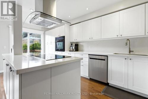 568 Legresley Lane, Newmarket, ON - Indoor Photo Showing Kitchen