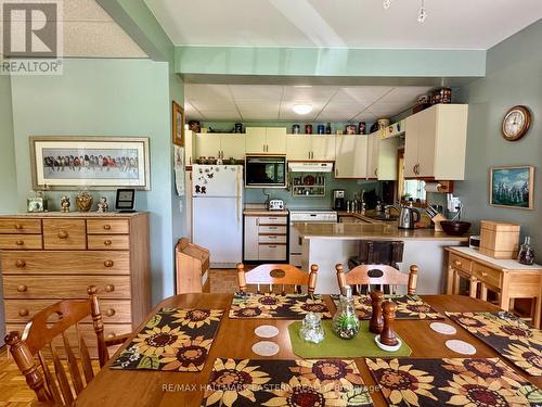 267 Centre Line, Asphodel-Norwood, ON - Indoor Photo Showing Dining Room