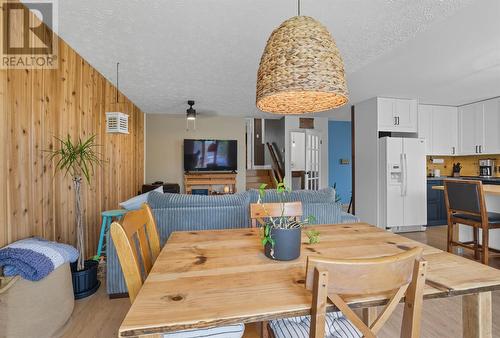 37 Mclaren Cres, Elliot Lake, ON - Indoor Photo Showing Dining Room
