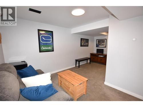 2105 14 Street, Vernon, BC - Indoor