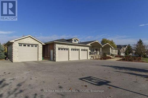 32 Michelangelo Boulevard, Brampton, ON - Outdoor