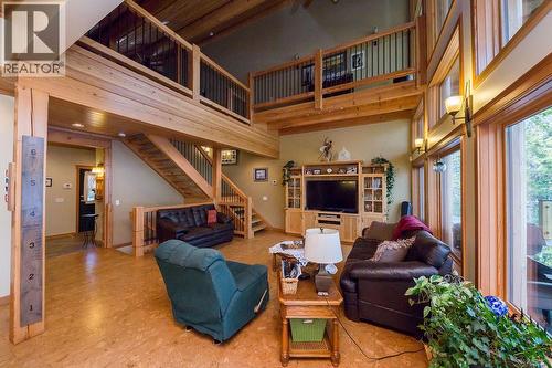 1259 Little Shuswap Lake Road Unit# A, Chase, BC - Indoor Photo Showing Other Room