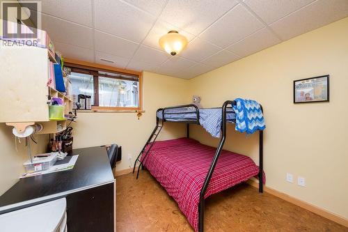 1259 Little Shuswap Lake Road Unit# A, Chase, BC - Indoor Photo Showing Bedroom
