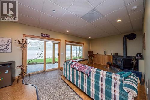 1259 Little Shuswap Lake Road Unit# A, Chase, BC - Indoor Photo Showing Bedroom