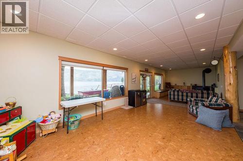 1259 Little Shuswap Lake Road Unit# A, Chase, BC - Indoor Photo Showing Other Room