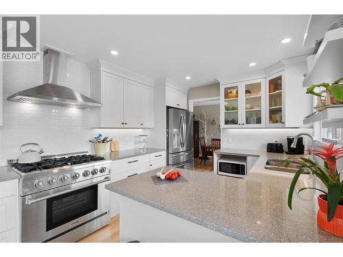 2176 Blackwell Avenue, Merritt, BC - Indoor Photo Showing Kitchen With Double Sink With Upgraded Kitchen