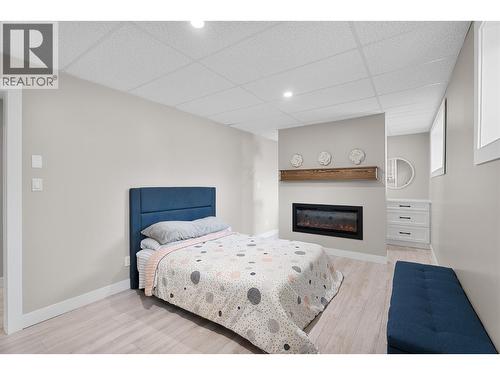 2176 Blackwell Avenue, Merritt, BC - Indoor Photo Showing Bedroom
