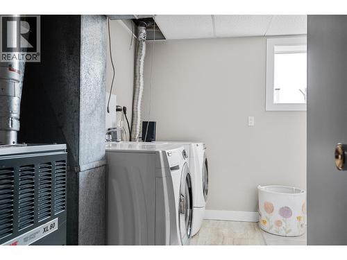 2176 Blackwell Avenue, Merritt, BC - Indoor Photo Showing Laundry Room