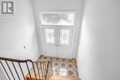 100 Antigua Road, Mississauga, ON - Indoor Photo Showing Other Room