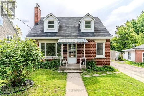 94 BEECH AVENUE  Cambridge, ON N3C 1X5