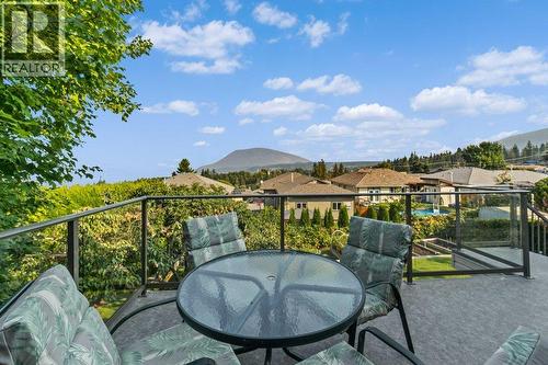 2121 3 Avenue Se, Salmon Arm, BC - Outdoor With Deck Patio Veranda