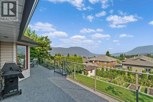 2121 3 Avenue Se, Salmon Arm, BC - Outdoor