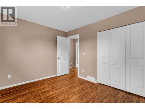 733 Josselyn Court, Kelowna, BC - Indoor Photo Showing Other Room