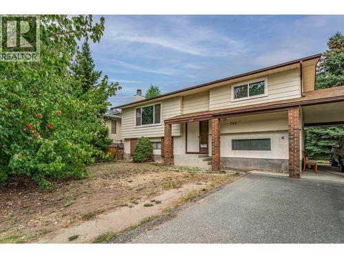 733 Josselyn Court, Kelowna, BC - Outdoor With Facade