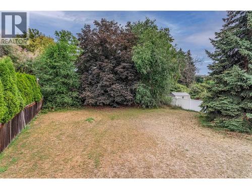 0.21 Acres MF1 Zoning - 733 Josselyn Court, Kelowna, BC - Outdoor