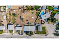 Situated on a large 0.55 acre lot for both sides - 