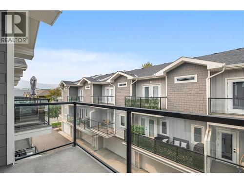 644 Lequime Road Unit# 4, Kelowna, BC - Outdoor With Balcony